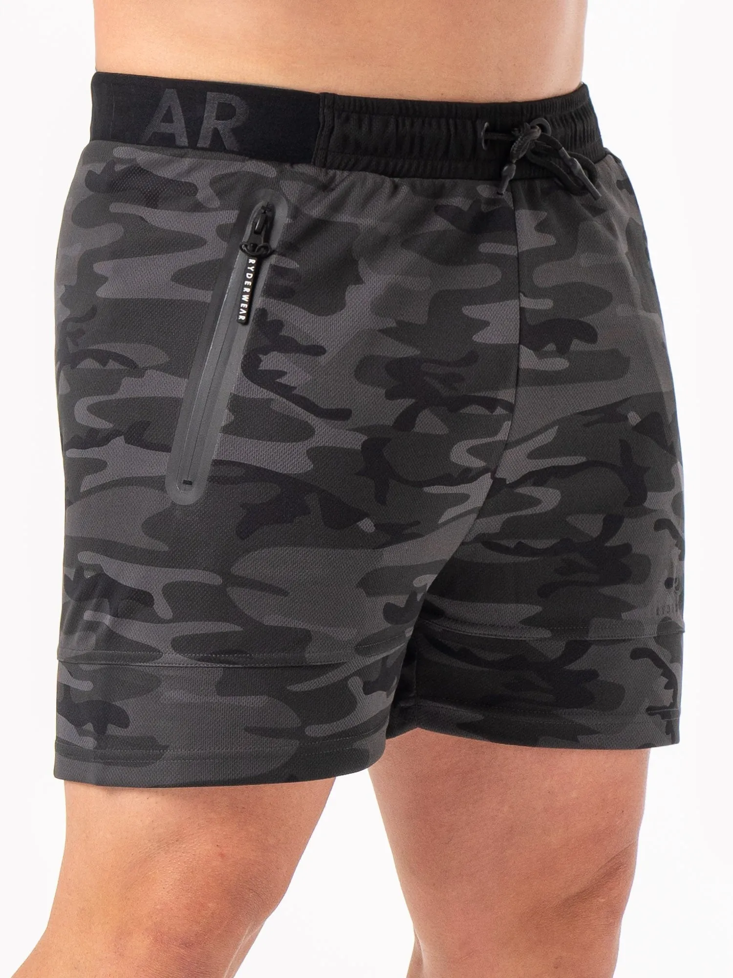 Energy Mesh Shorts - Black Camo