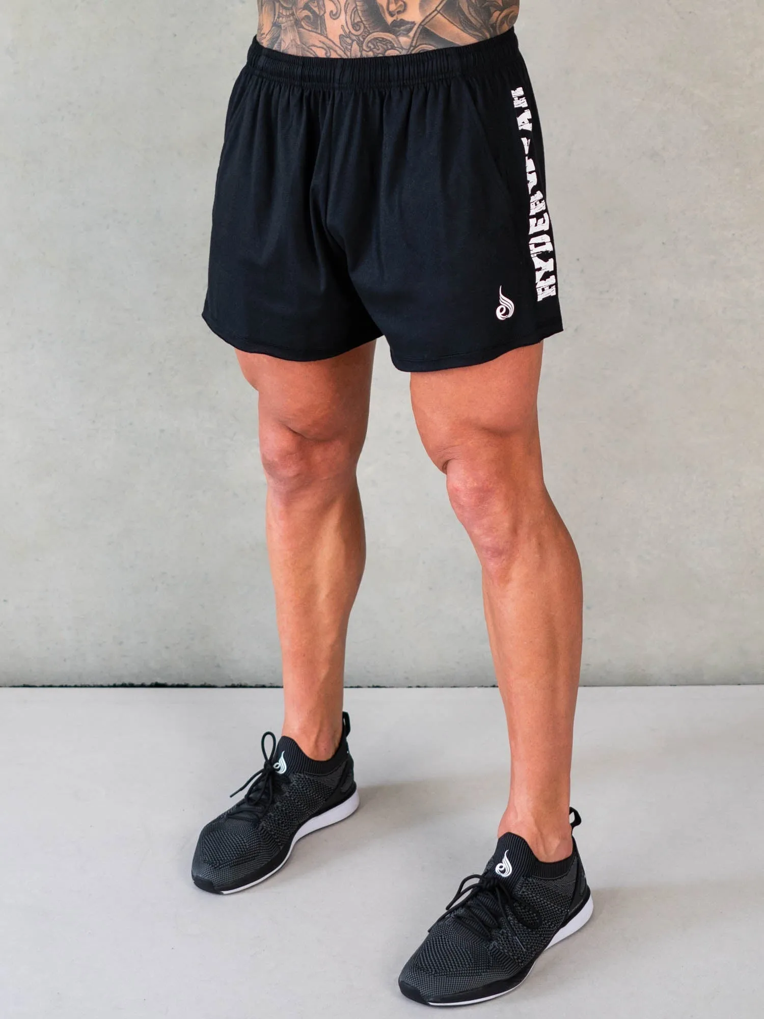 Octane Arnie Shorts - Faded Black