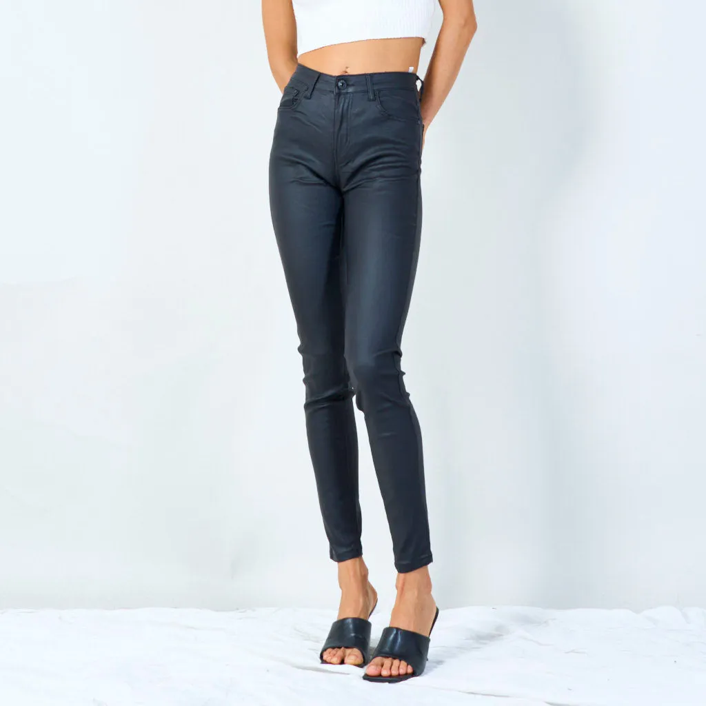 Sleek skinny jeans with five pockets wholesale