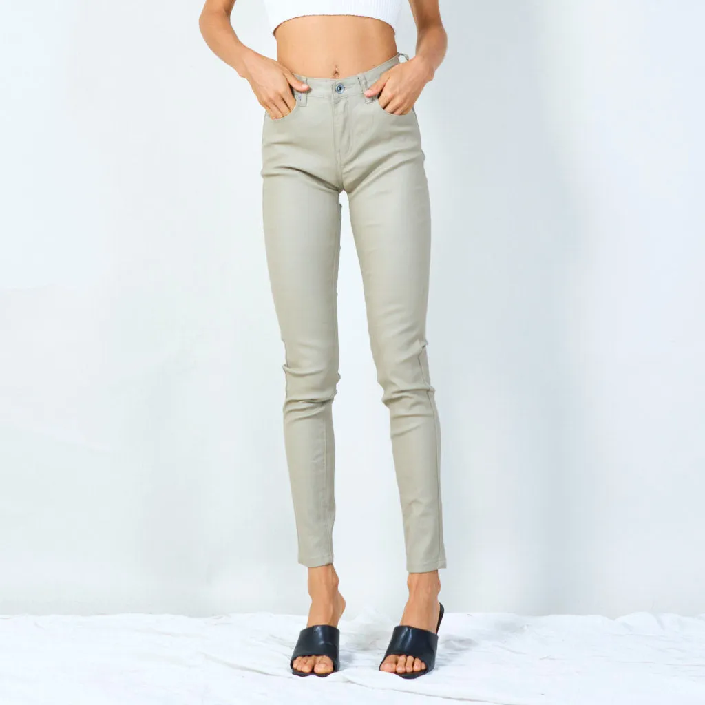 Sleek skinny jeans with five pockets wholesale