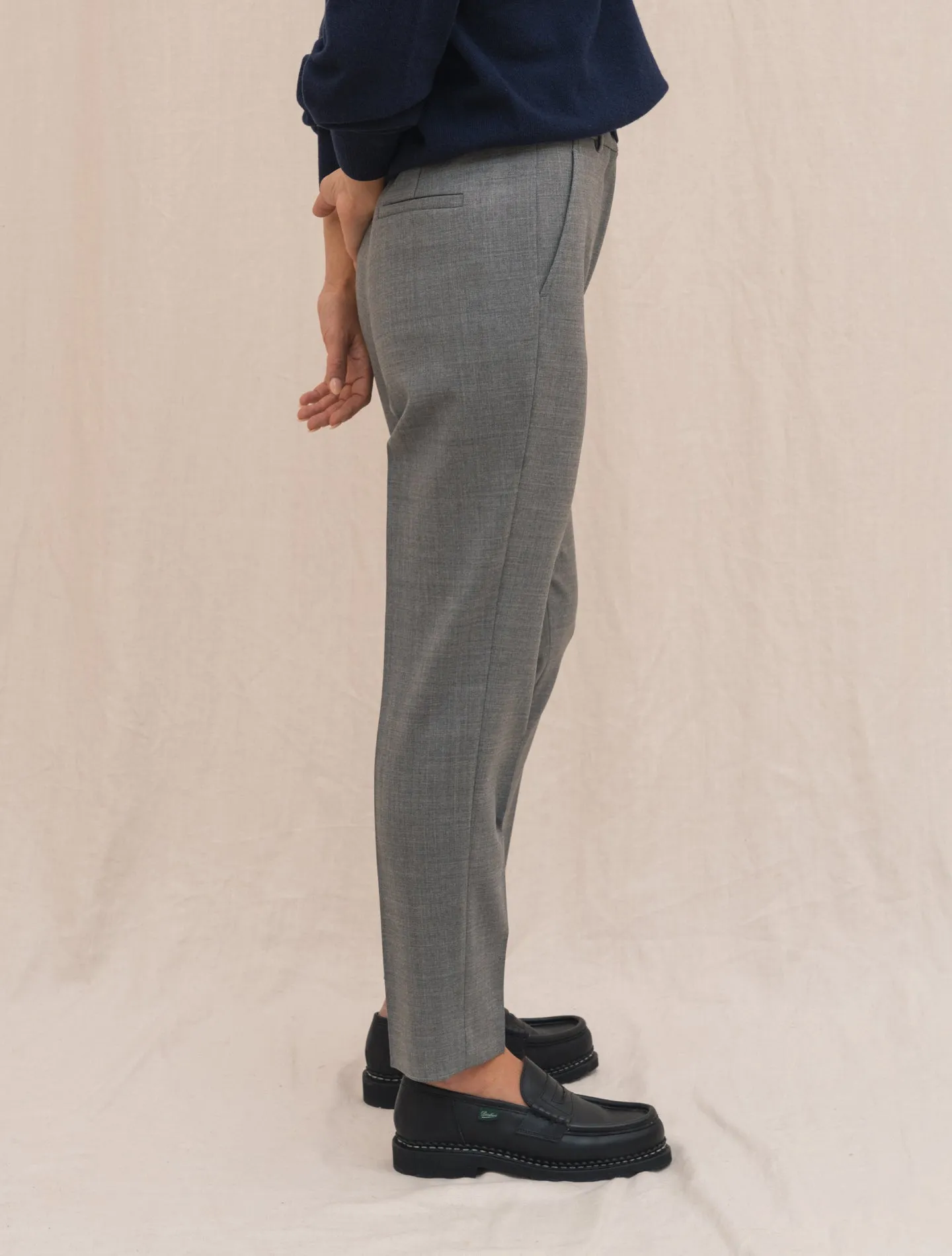 Stretch Wool Taperd fit Trousers Grey